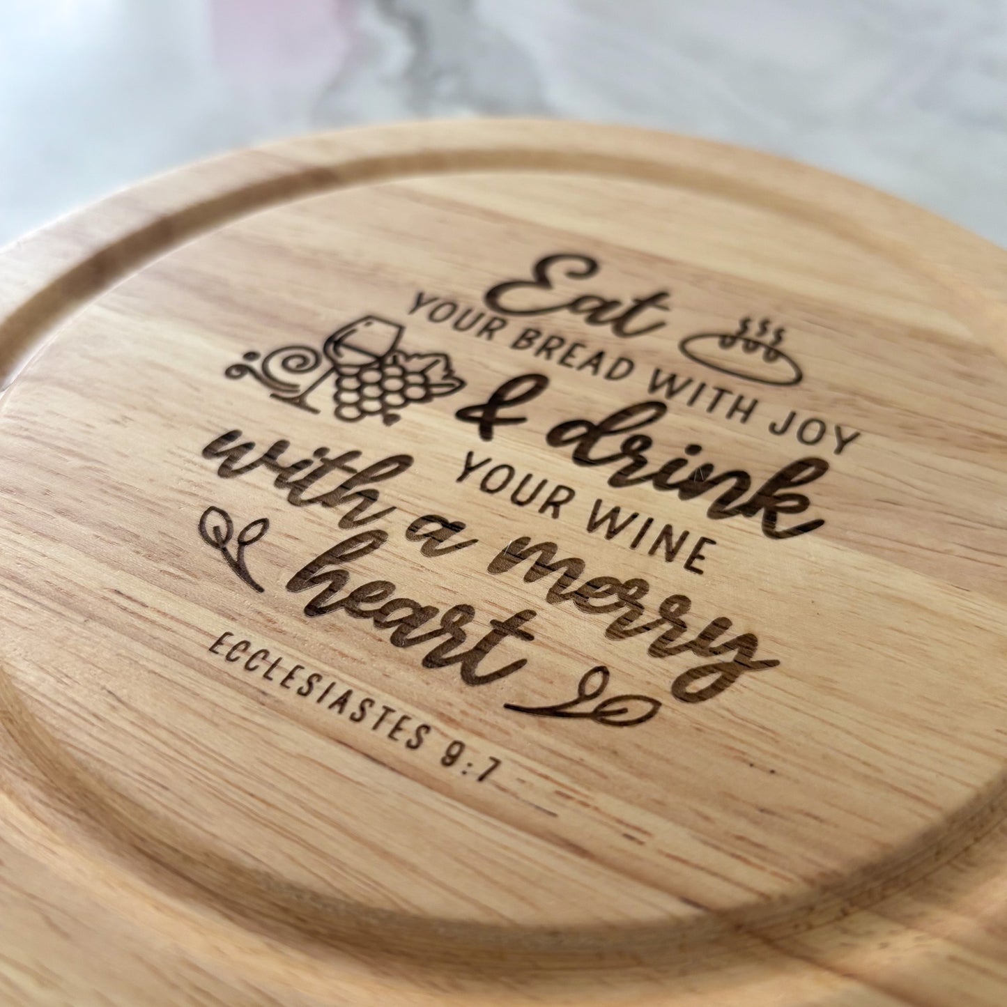 "Eat & Drink" wooden cheese board
