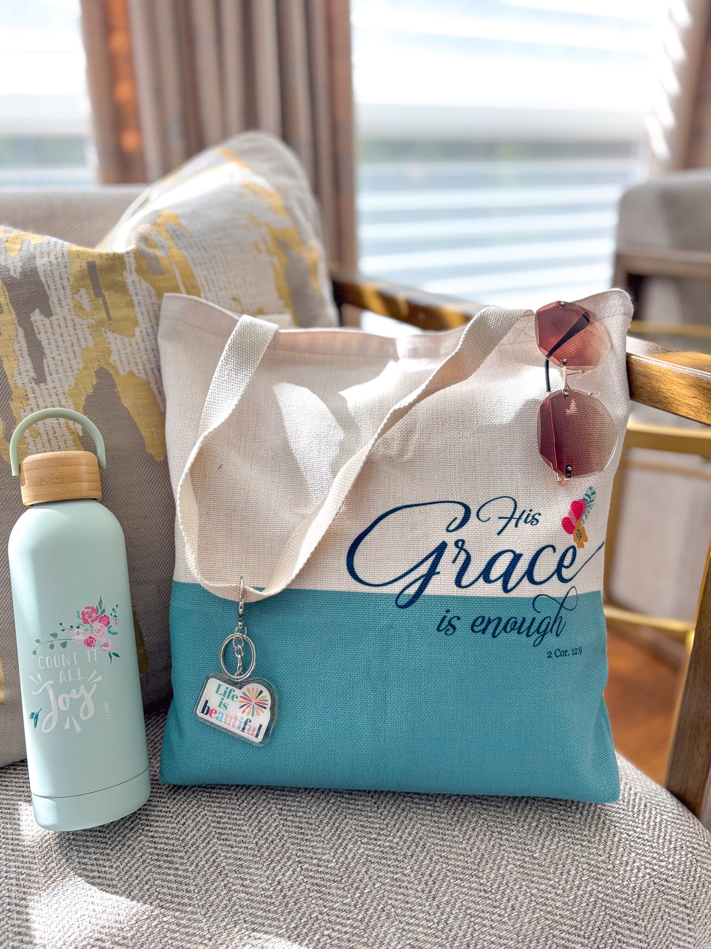 Grace tote bag